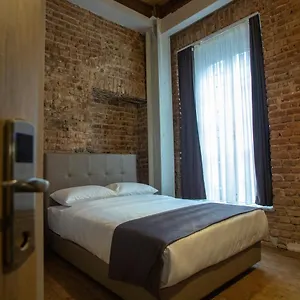 Jurnal Otel